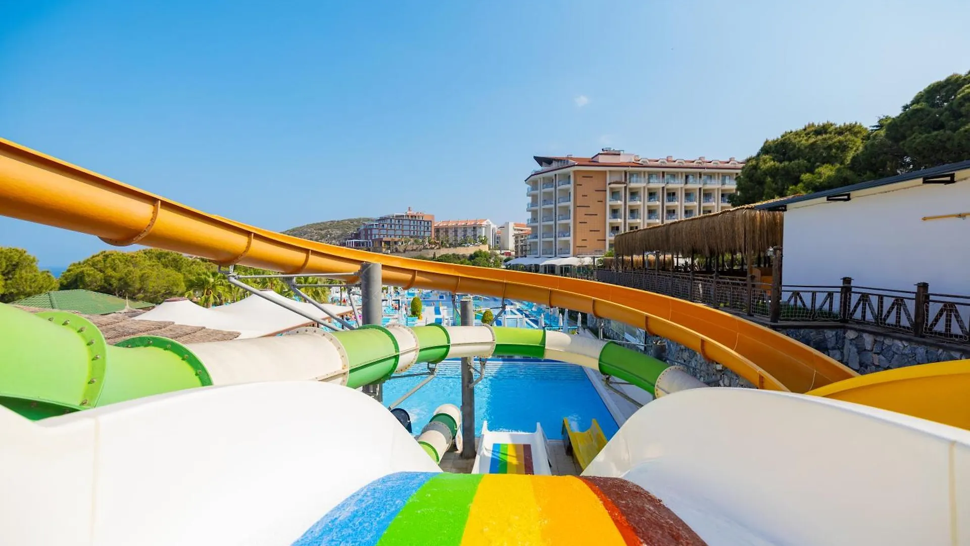 Ramada Resort Kusadasi & Golf