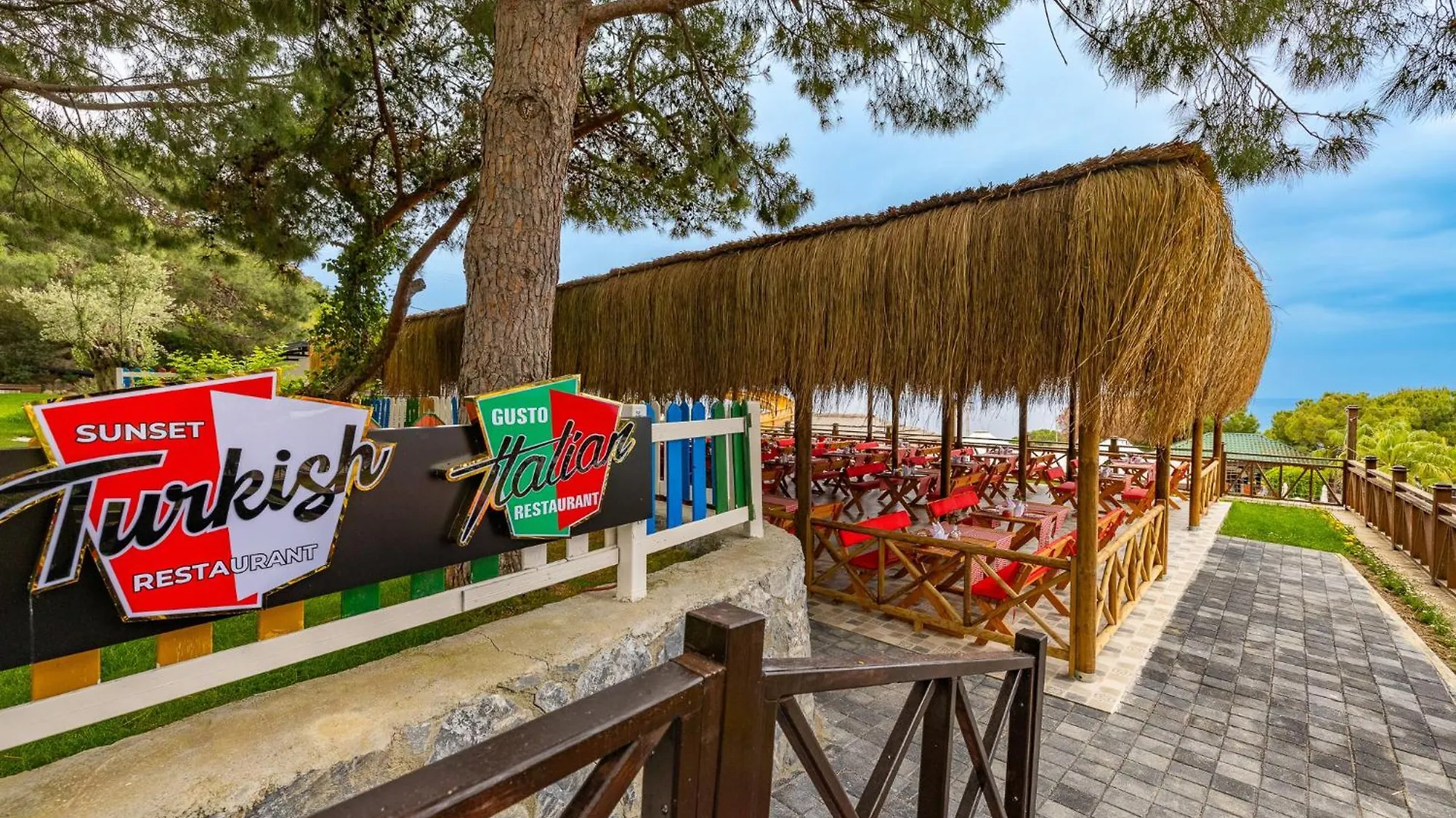 *****  Ramada Resort Kusadasi & Golf Törökország